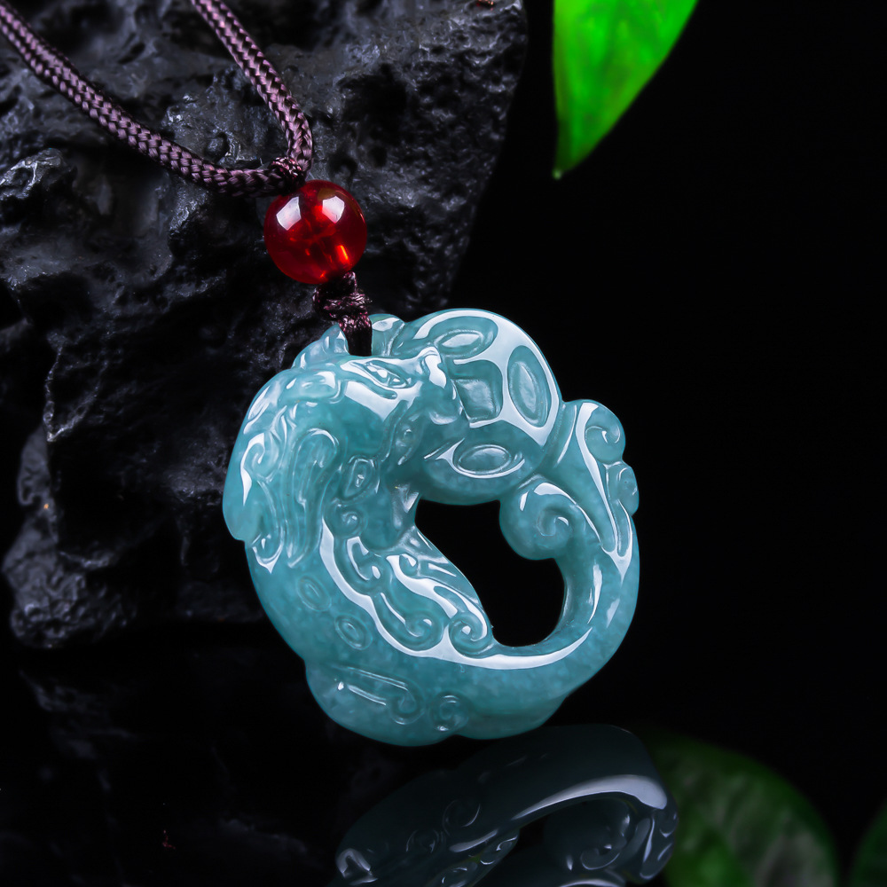 Women Accessories Gift - Ciondolo Pixiu in Giada Birmana, Amuleto