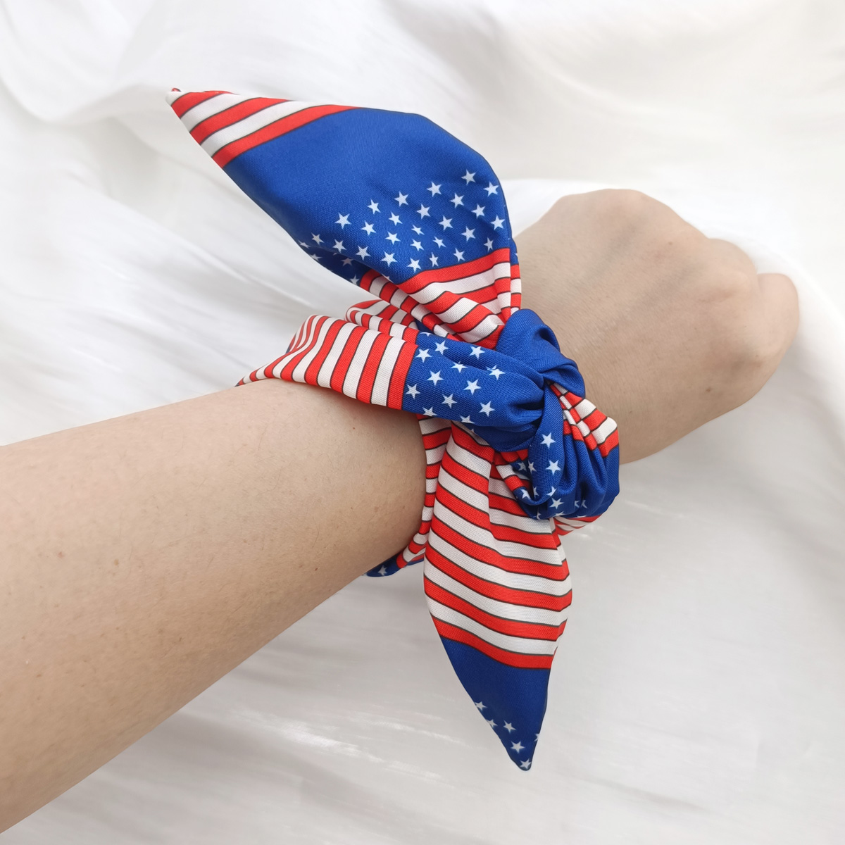 1 Pezzo Elastico per Capelli c - Women Accessories Usa recensione e prezzo